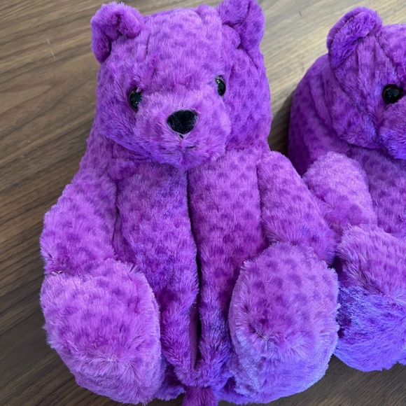 New Teddy Bear Slippers - Picture 2 of 4